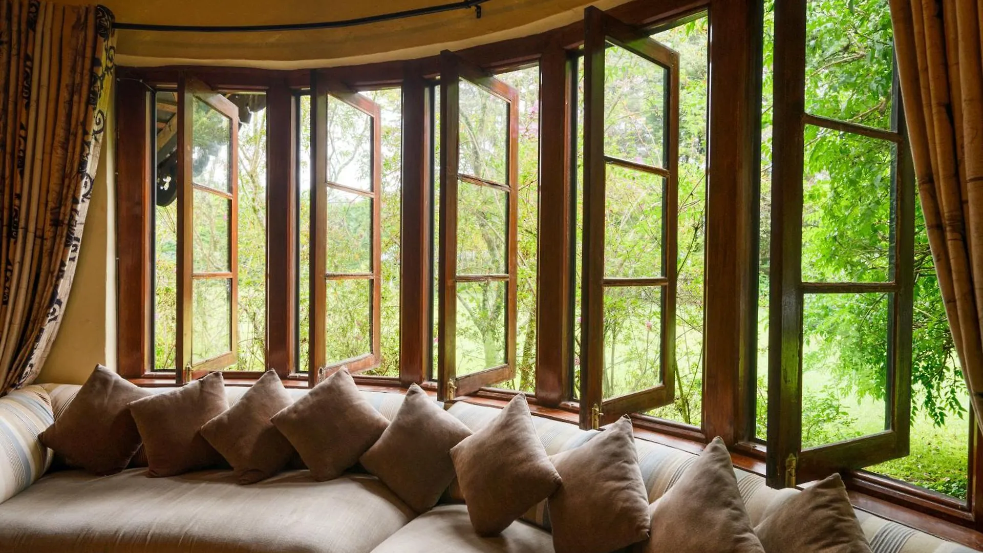 Ferncliff Bungalow Nuwara Eliya Sri Lanka